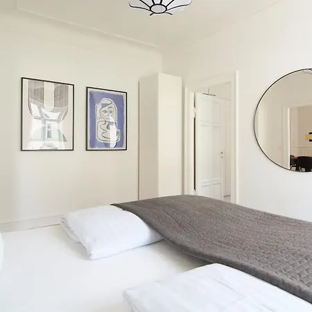 Huge Modern & 2br Loft Διαμέρισμα